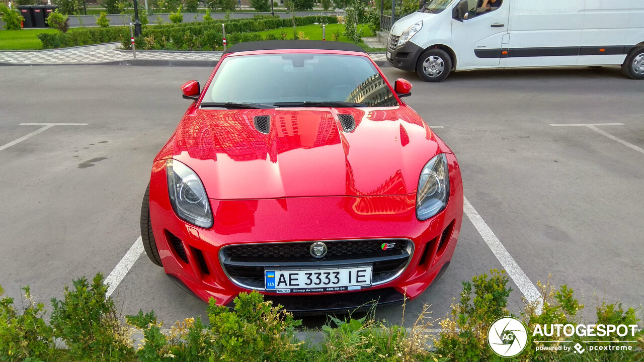 Jaguar F-TYPE S Convertible