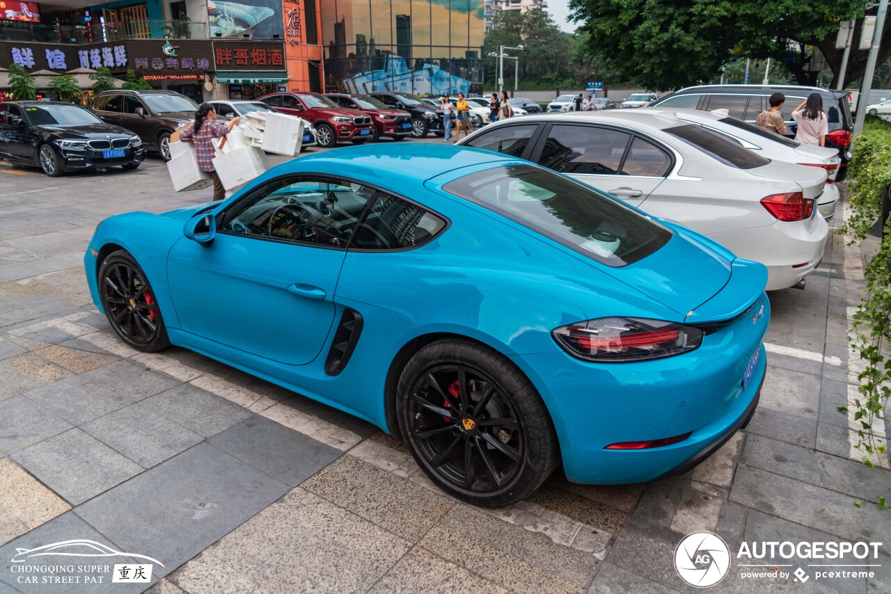 Porsche 718 Cayman S