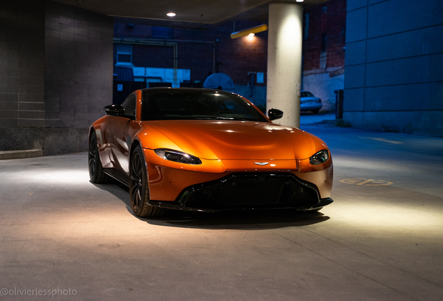 Aston Martin V8 Vantage 2018