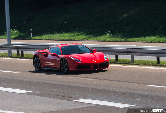 Ferrari 488 GTB