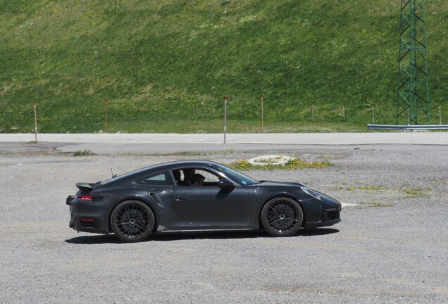 Porsche 992 Turbo