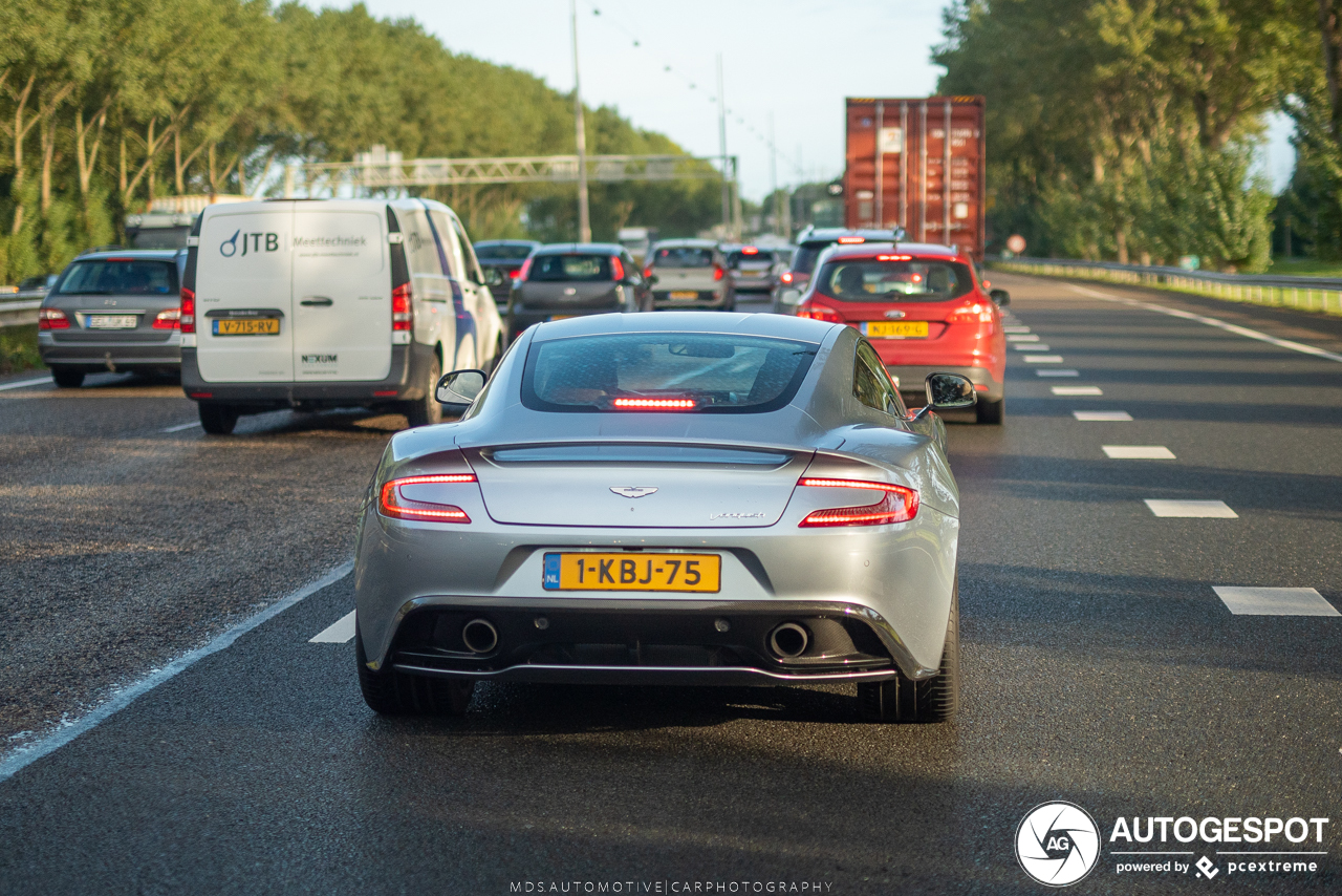 Aston Martin Vanquish 2013