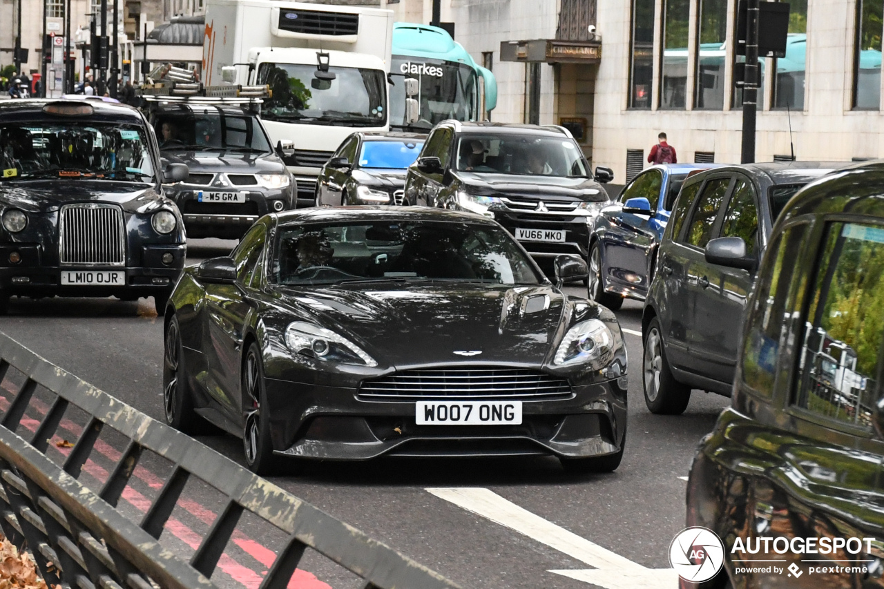 Aston Martin Vanquish 2013