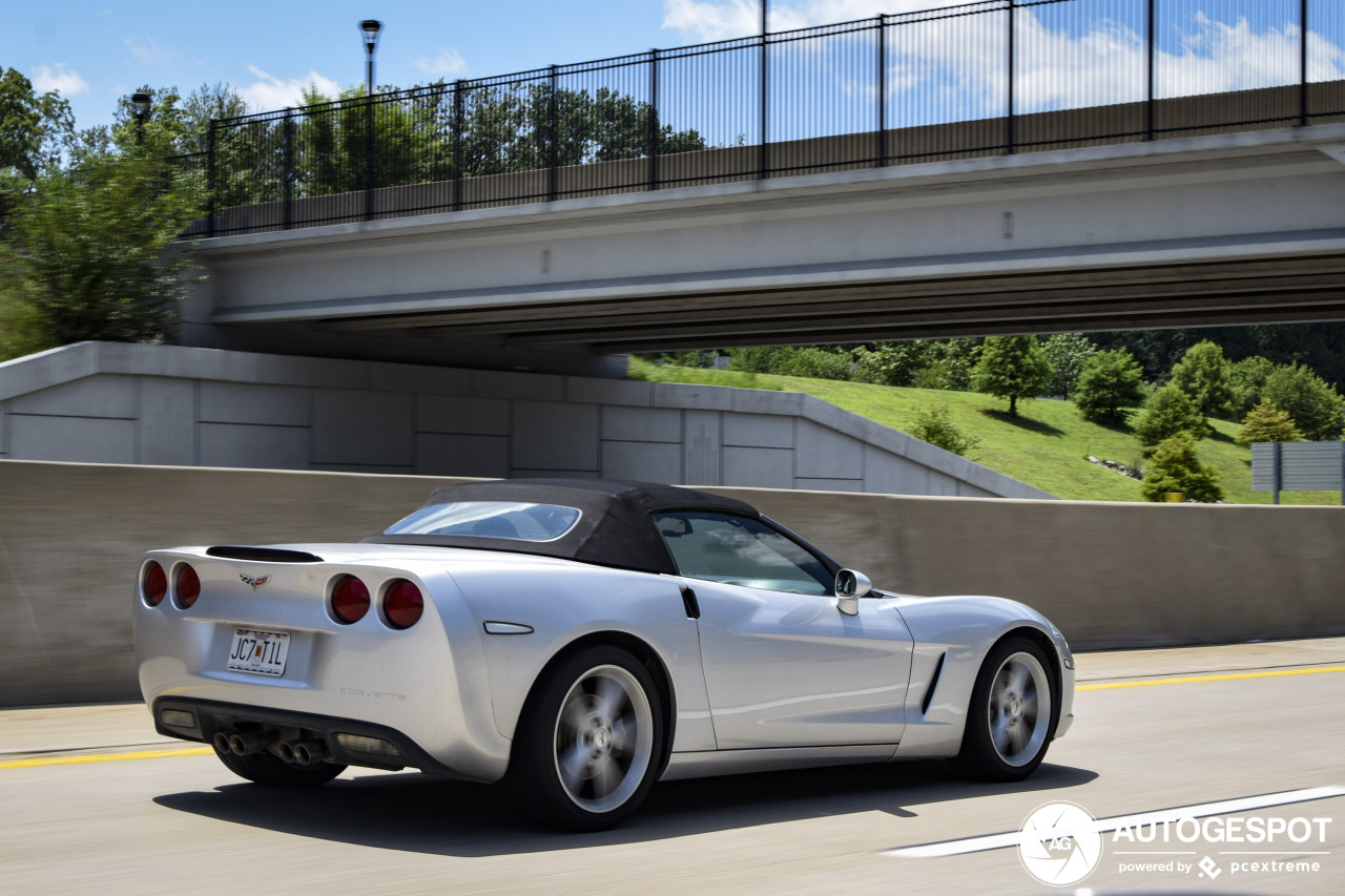 Chevrolet Corvette C6 Convertible