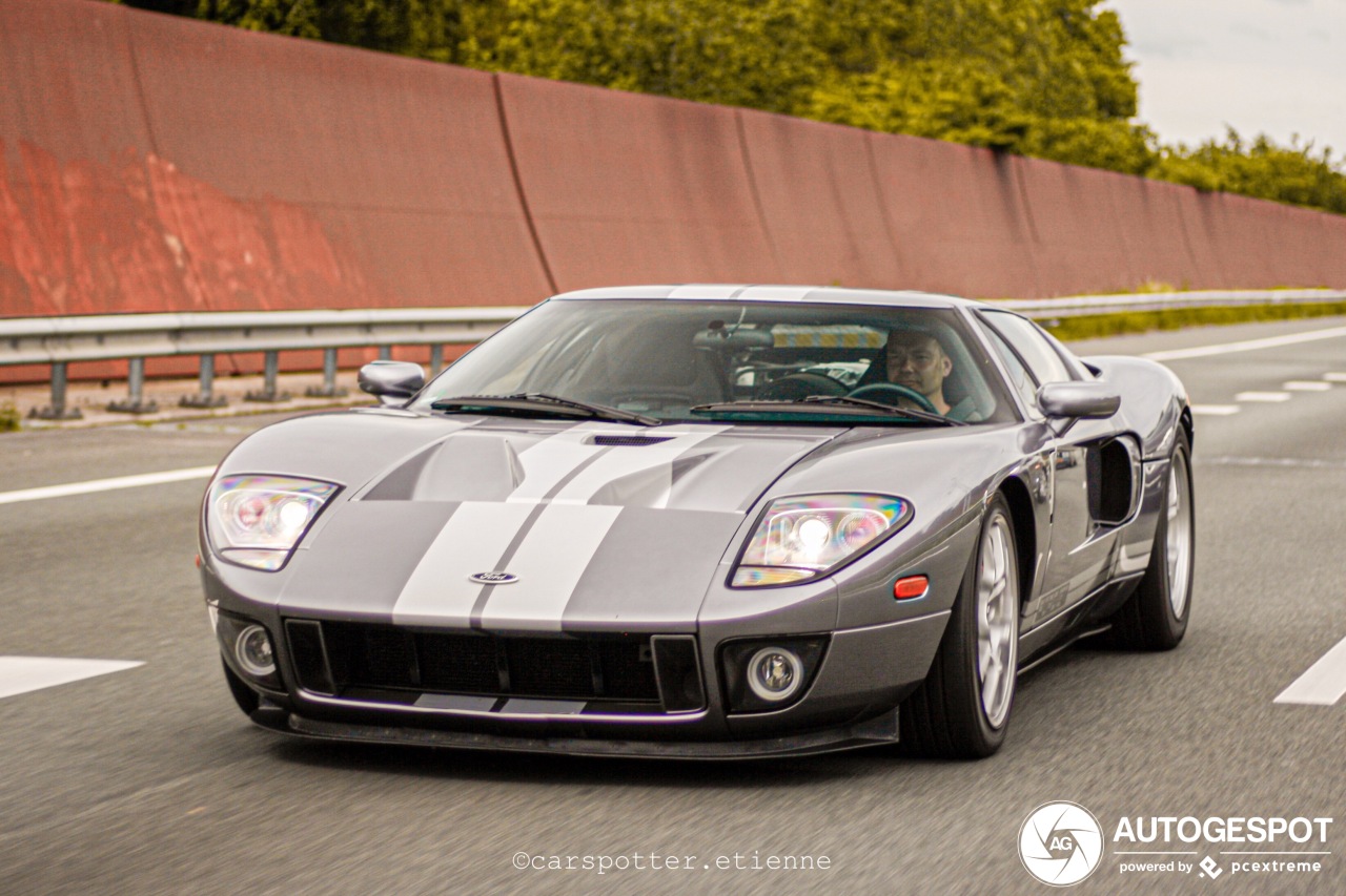 Ford GT