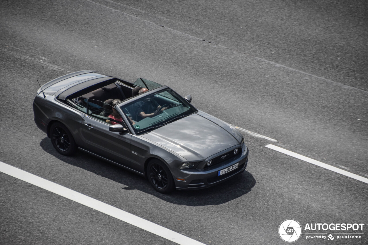 Ford Mustang GT Convertible 2013