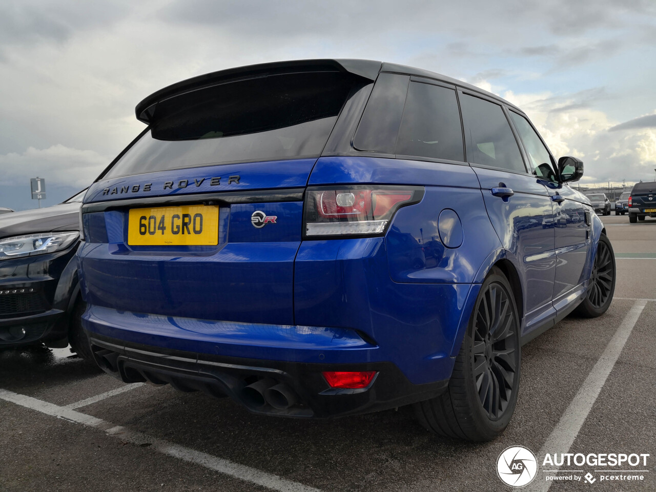 Land Rover Range Rover Sport SVR