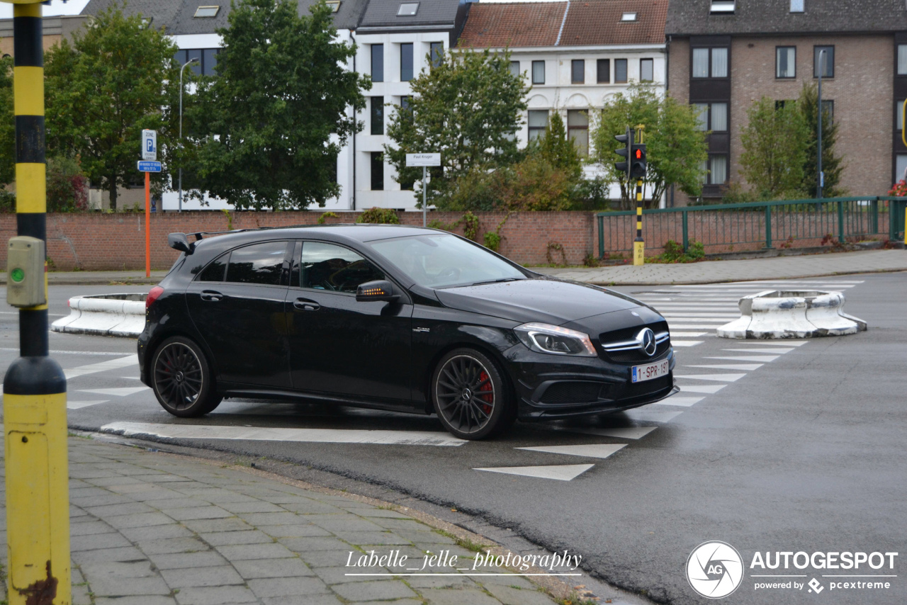 Mercedes-Benz A 45 AMG