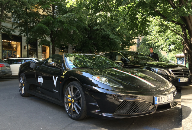 Ferrari Scuderia Spider 16M