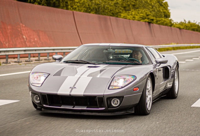 Ford GT