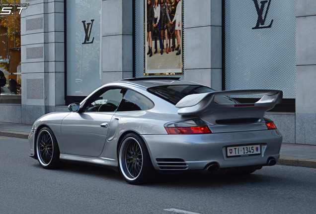 Porsche 996 Turbo