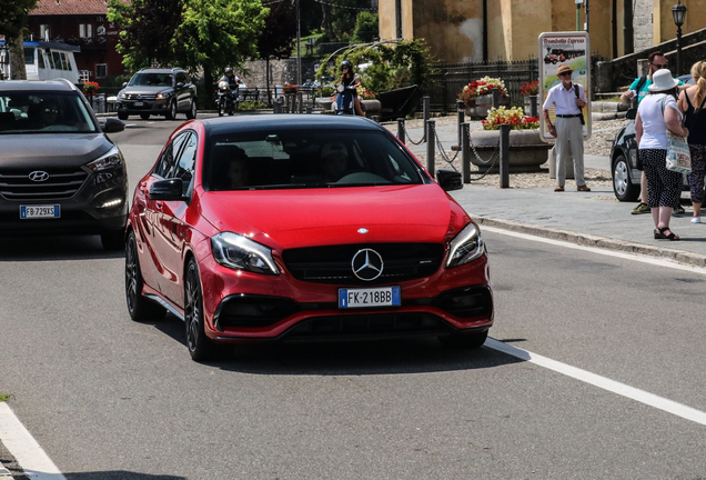 Mercedes-AMG A 45 W176 2015