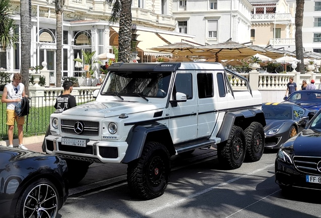 Mercedes-Benz G 63 AMG 6x6