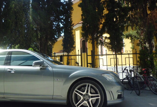 Mercedes-Benz S 63 AMG W221 2010