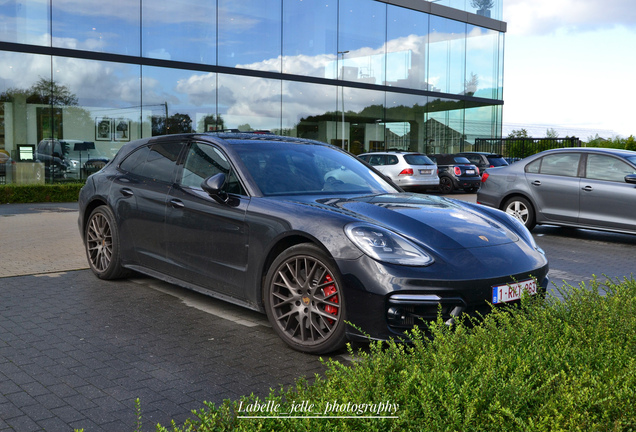 Porsche 971 Panamera Turbo Sport Turismo