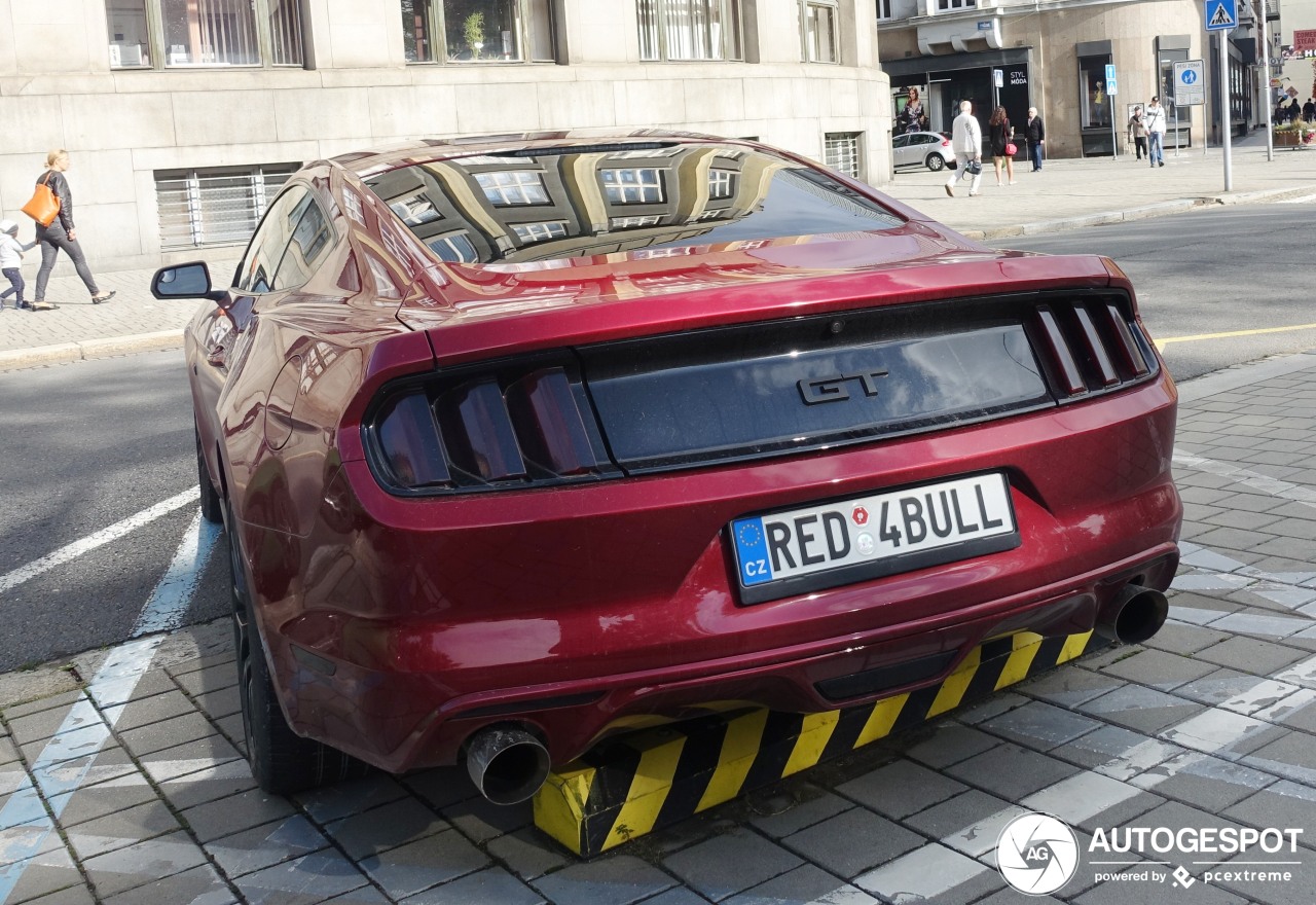 Ford Mustang GT 2015