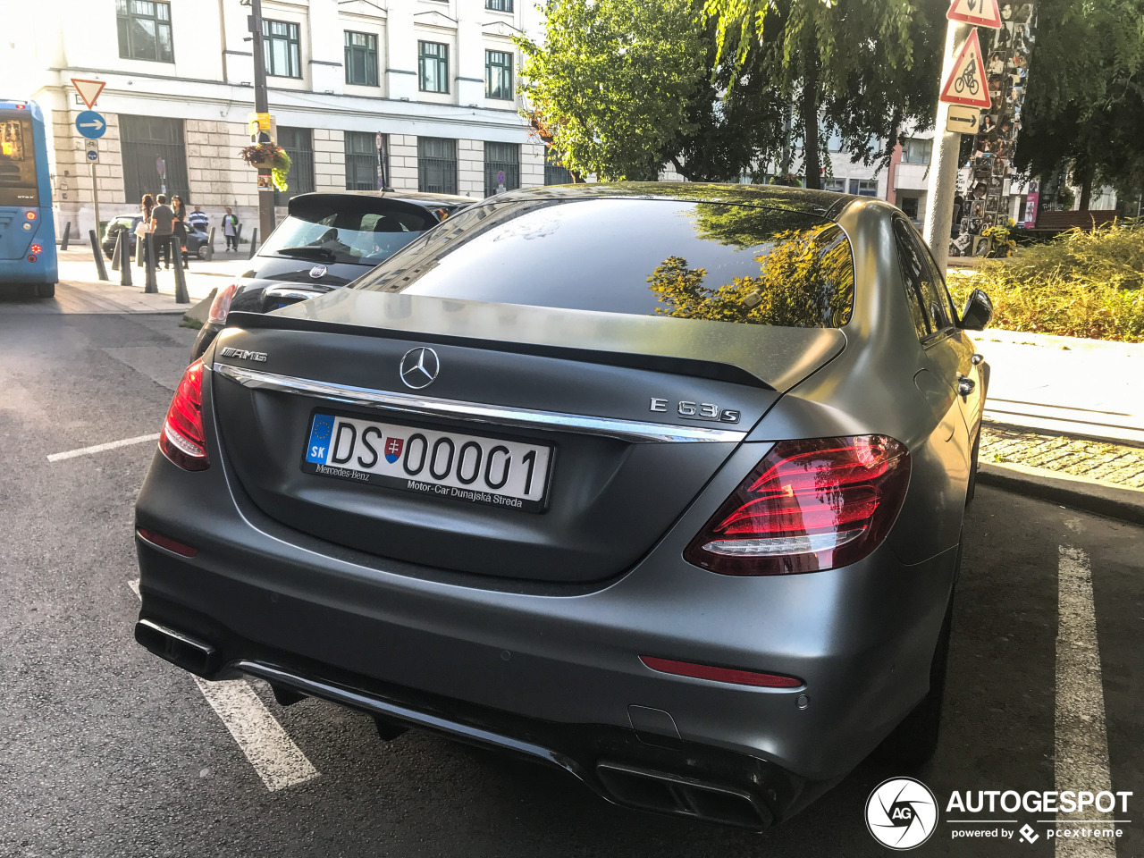 Mercedes-AMG E 63 S W213