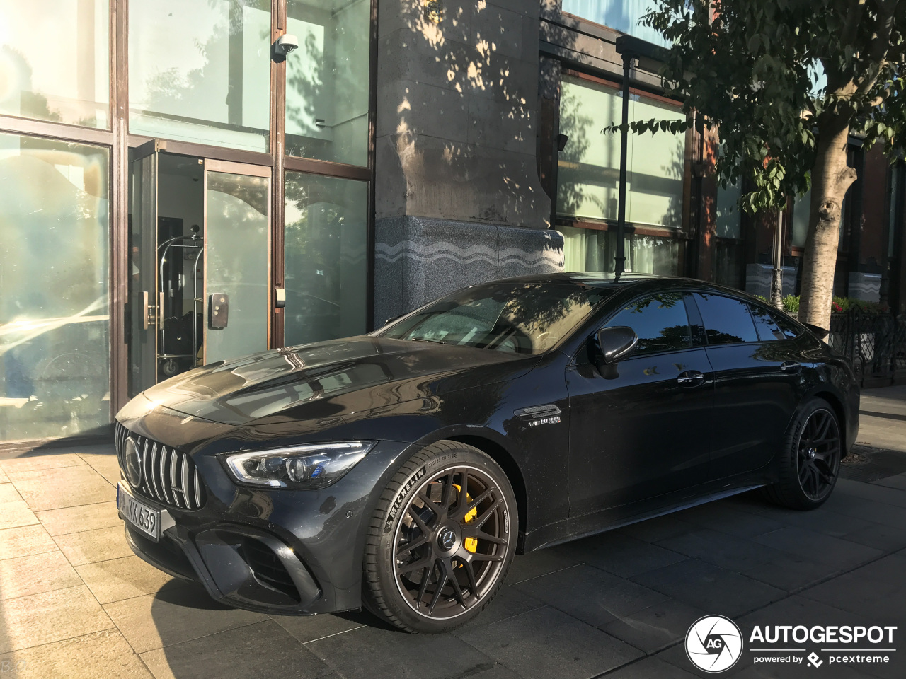 Mercedes-AMG GT 63 S X290