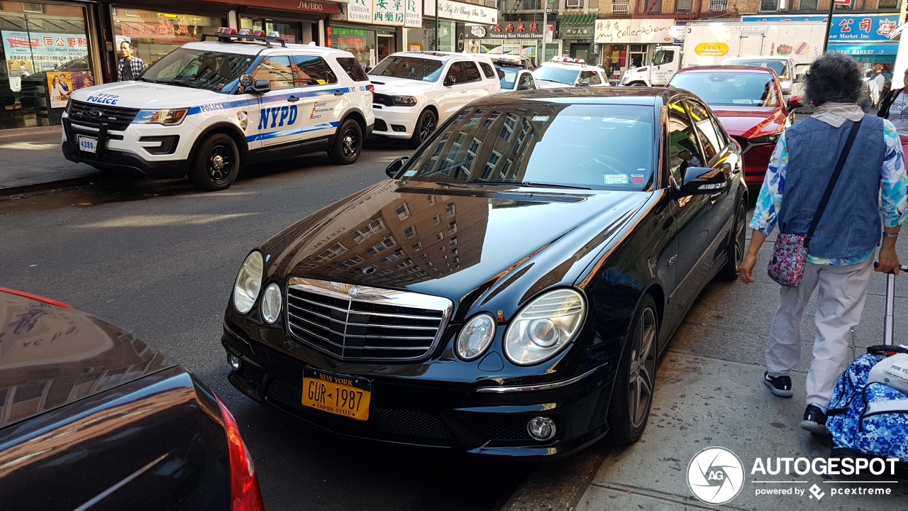 Mercedes-Benz E 63 AMG