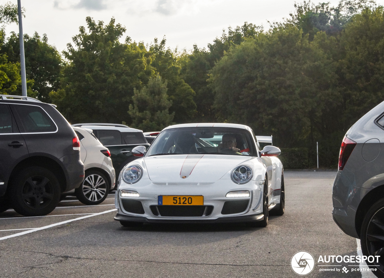 Porsche 997 GT3 RS 4.0