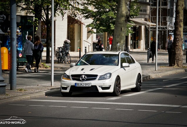 Mercedes-Benz C 63 AMG W204 2012