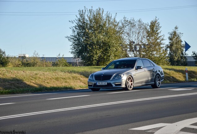 Mercedes-Benz E 63 AMG W212