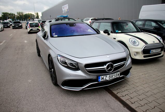 Mercedes-Benz S 63 AMG Coupé C217