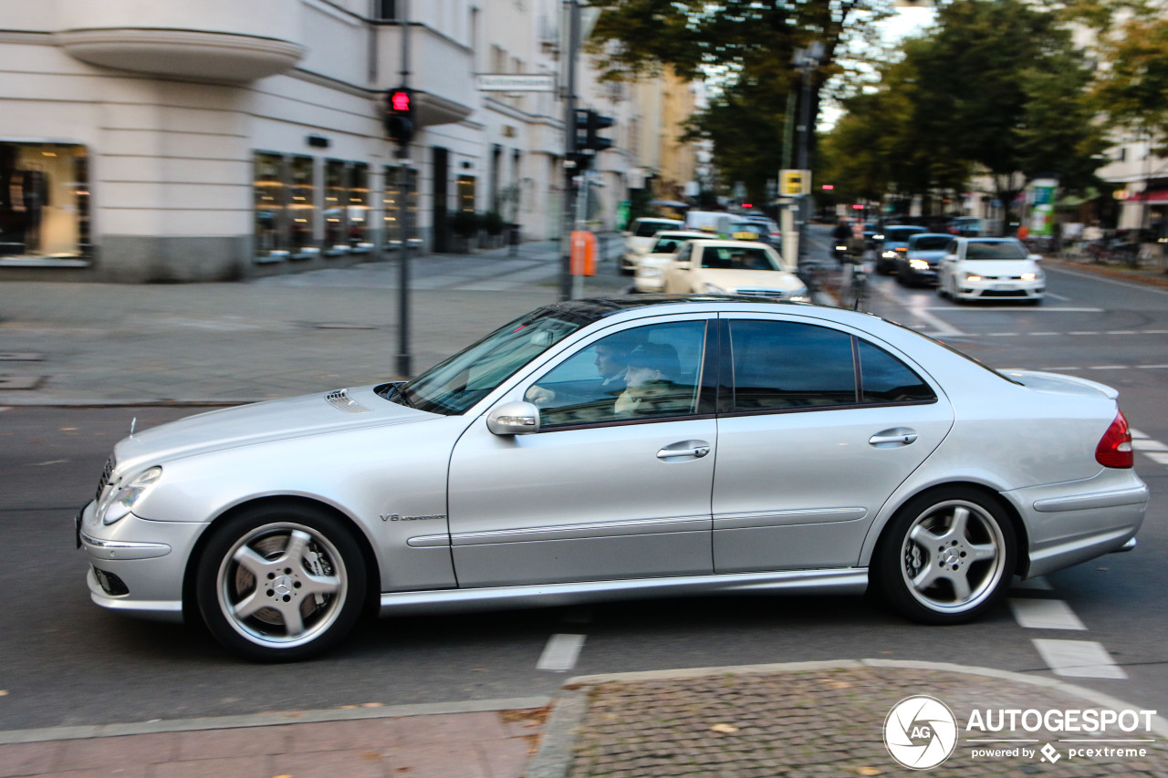 Mercedes-Benz E 55 AMG