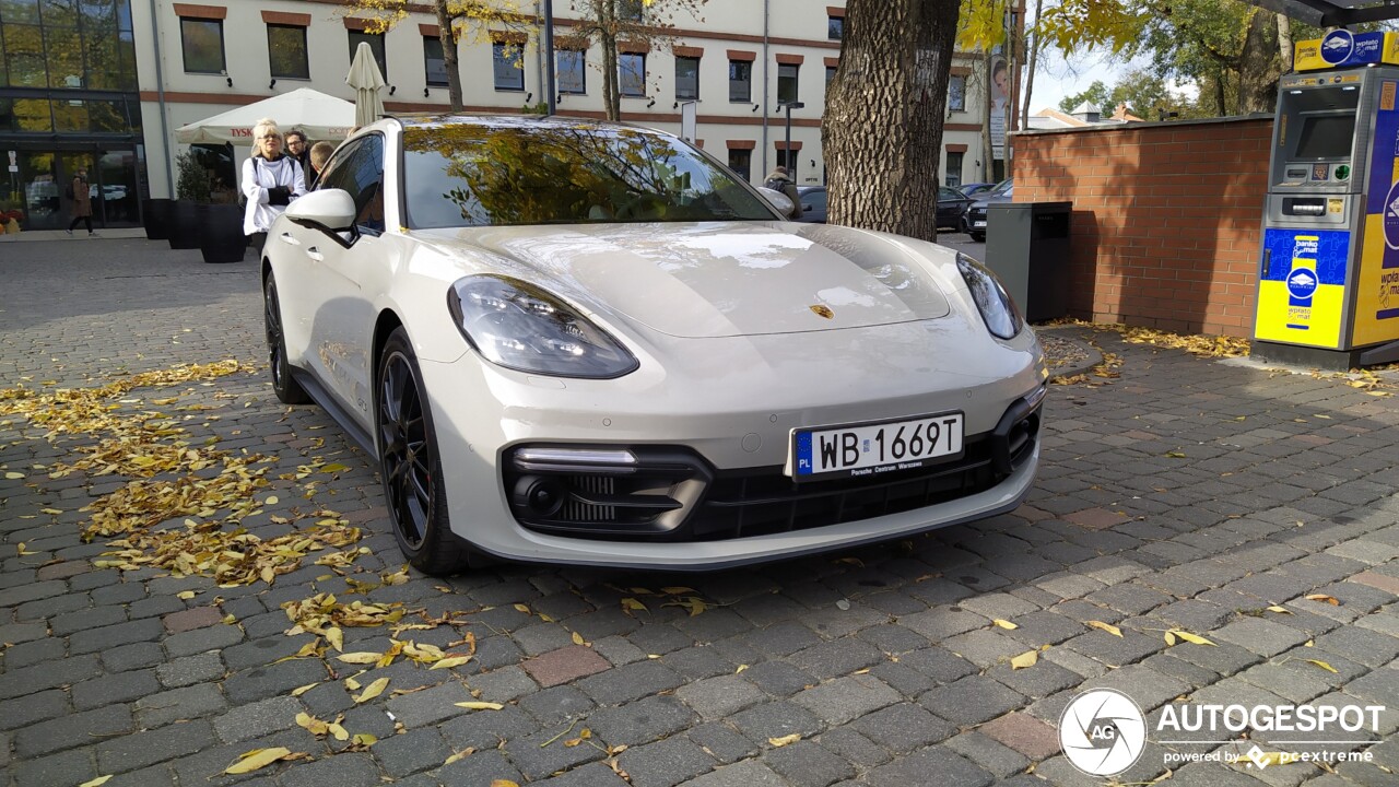 Porsche 971 Panamera GTS Sport Turismo