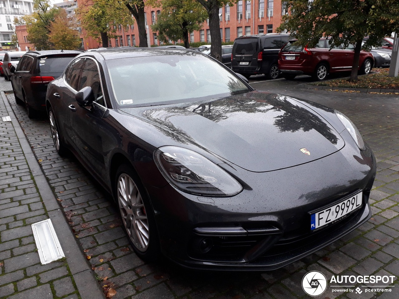 Porsche 971 Panamera Turbo