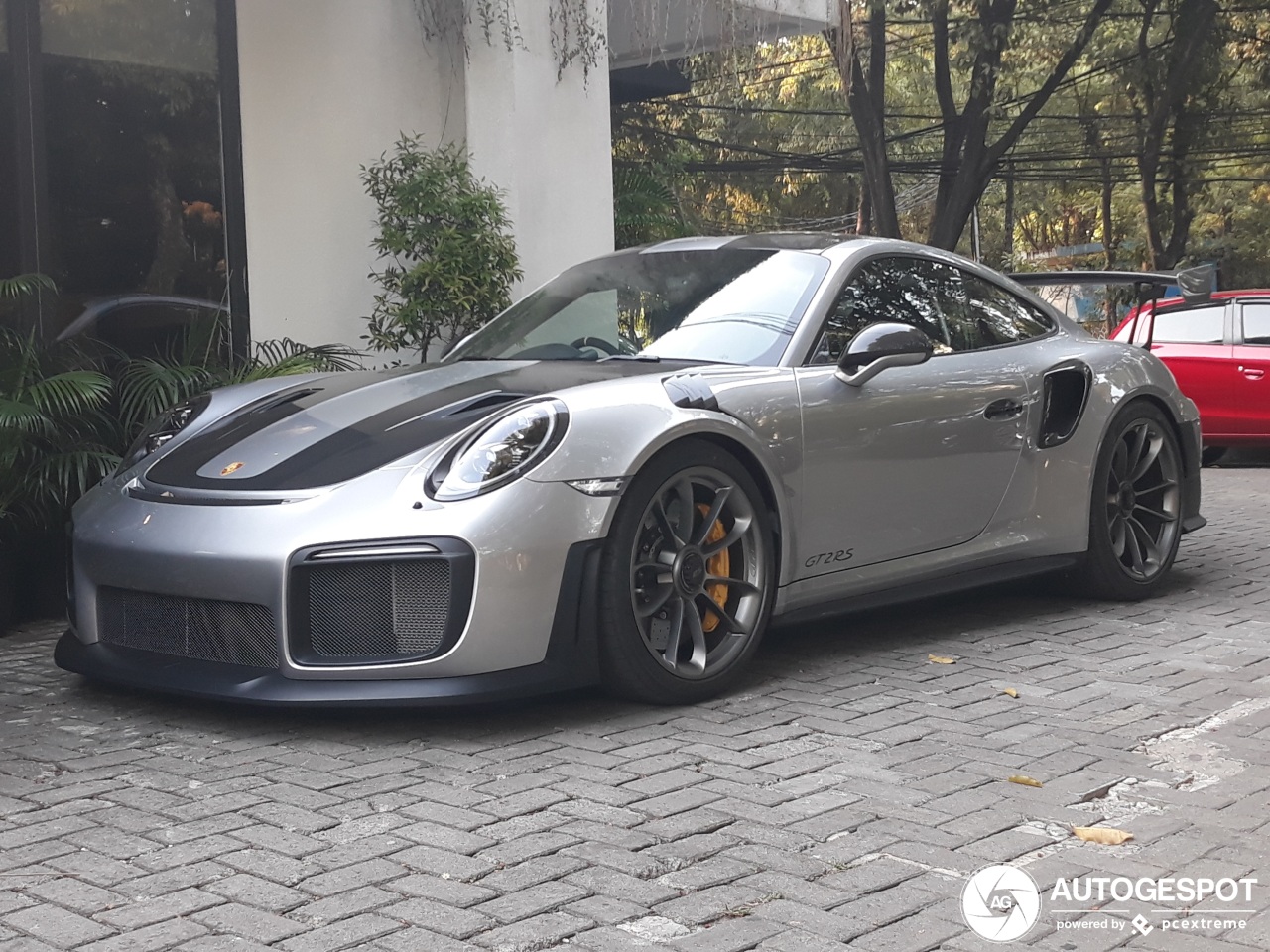 Porsche 991 GT2 RS Weissach Package