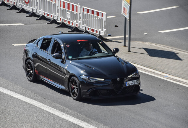 Alfa Romeo Giulia Quadrifoglio