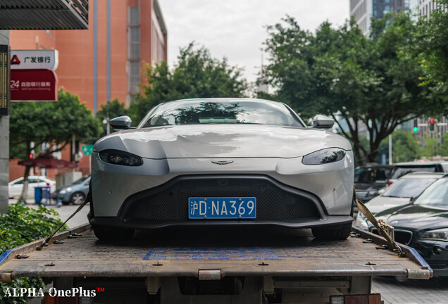 Aston Martin V8 Vantage 2018