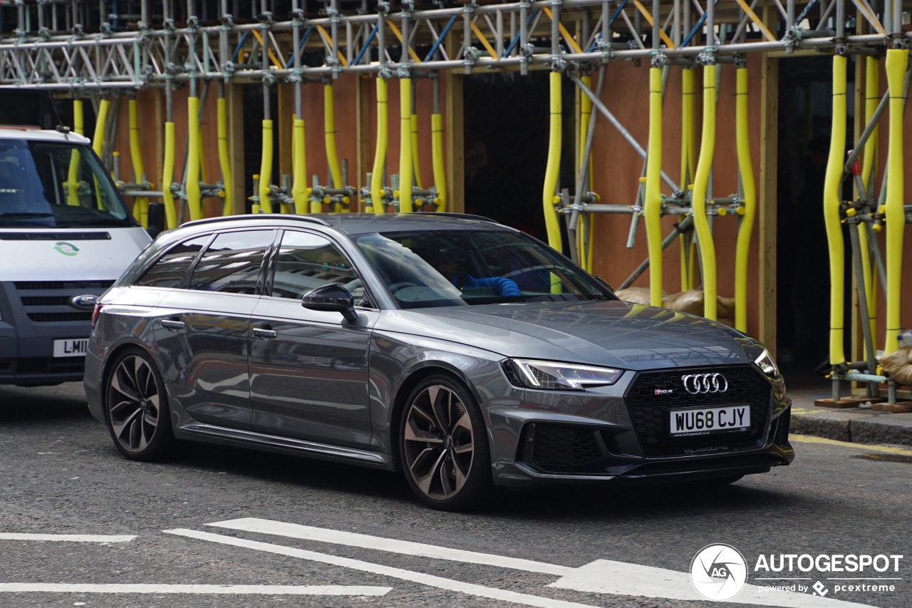 Audi RS4 Avant B9