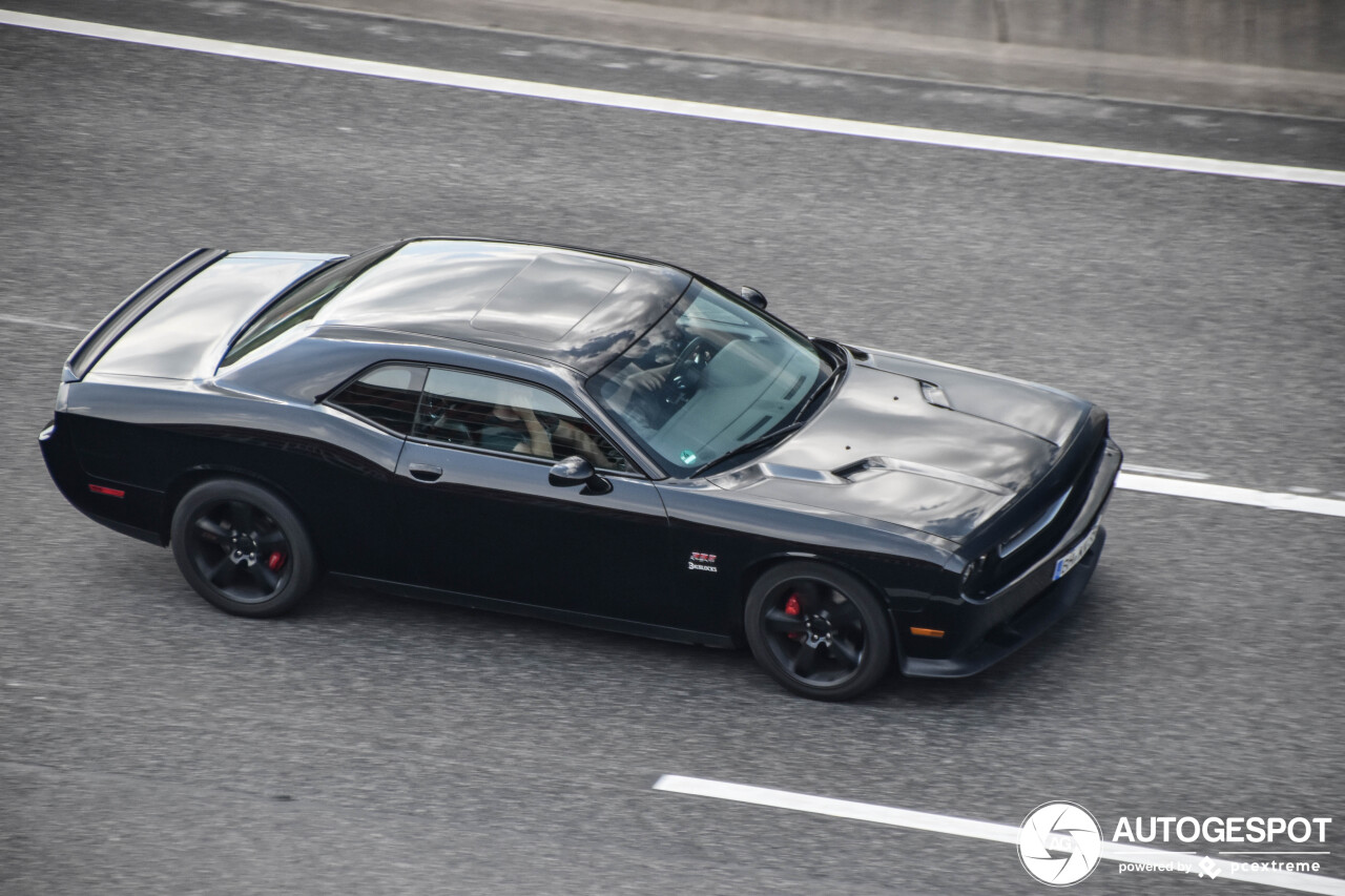 Dodge Challenger SRT-8 392