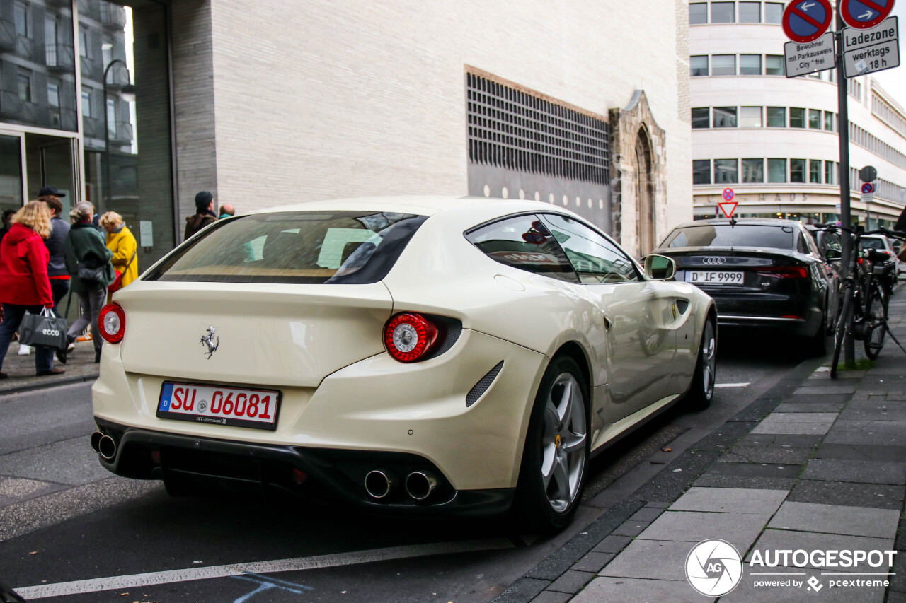 Ferrari FF