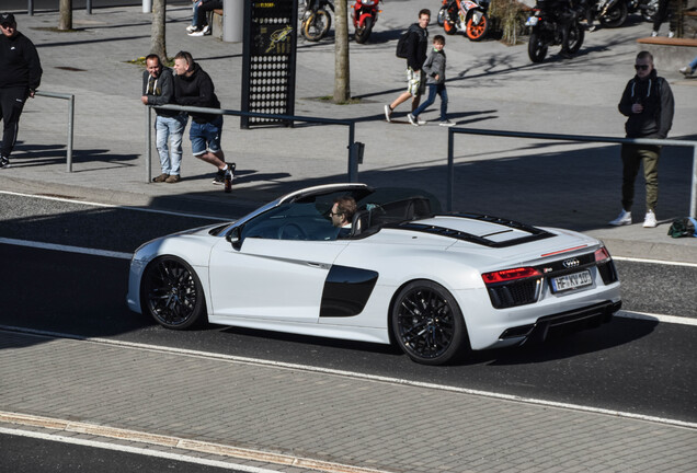 Audi R8 V10 Spyder 2016