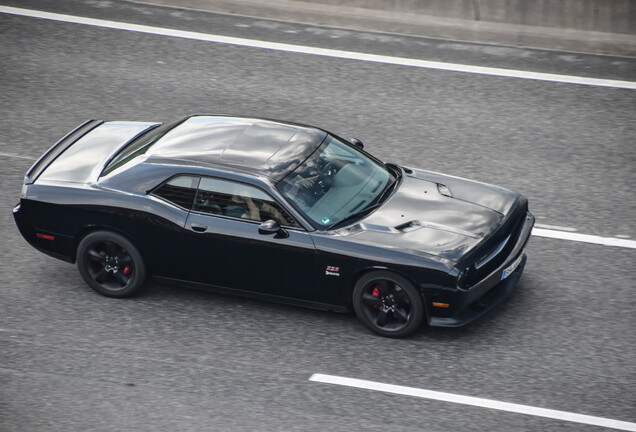 Dodge Challenger SRT-8 392