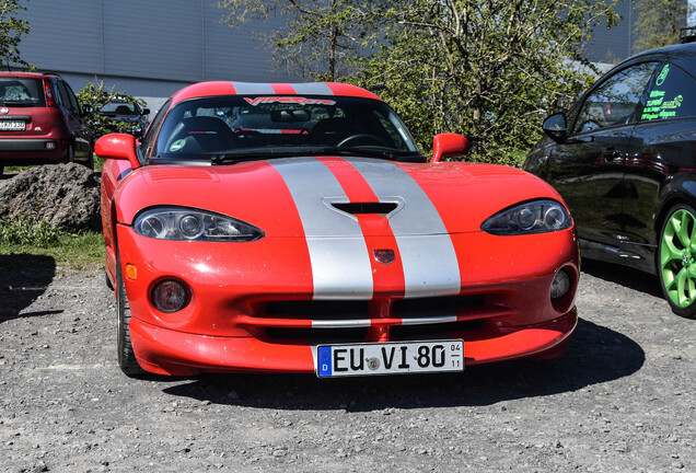 Dodge Viper GTS