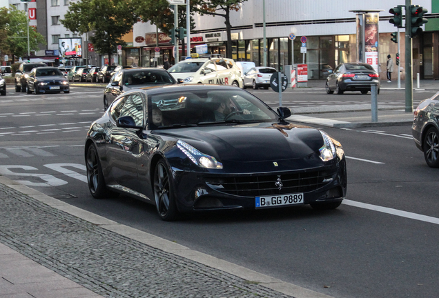 Ferrari FF