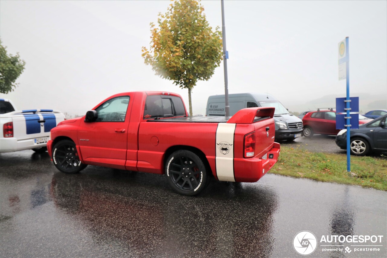 Dodge RAM SRT-10