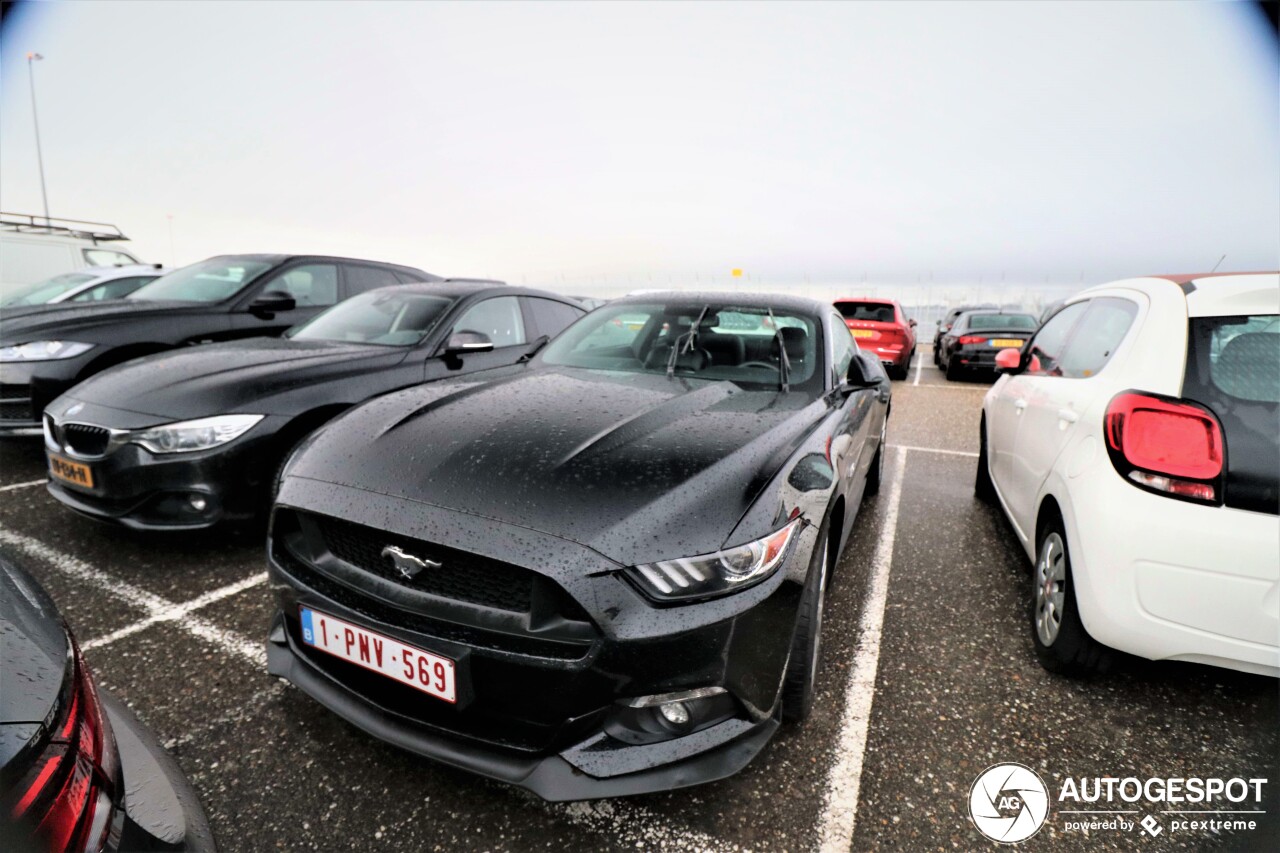 Ford Mustang GT 2015