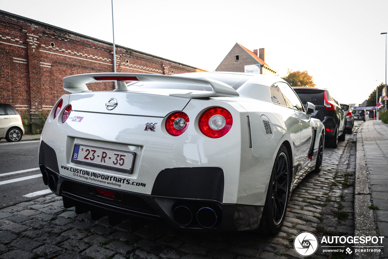 Nissan GT-R HKS 700R - 7 October 2019 - Autogespot