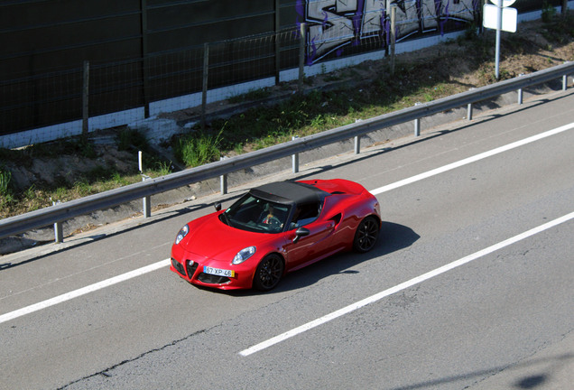 Alfa Romeo 4C Spider