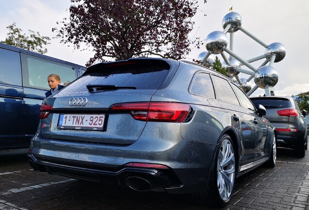 Audi RS4 Avant B9