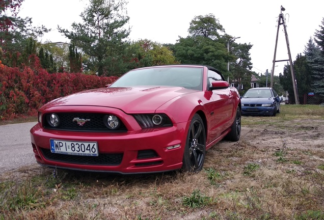 Ford Mustang GT Convertible 2013