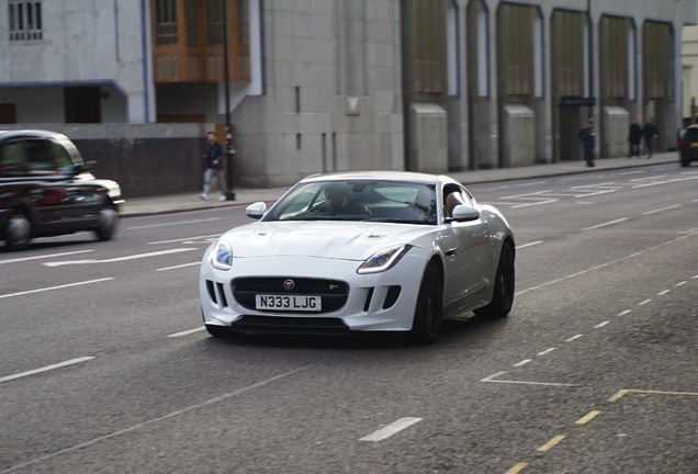 Jaguar F-TYPE R AWD Coupé