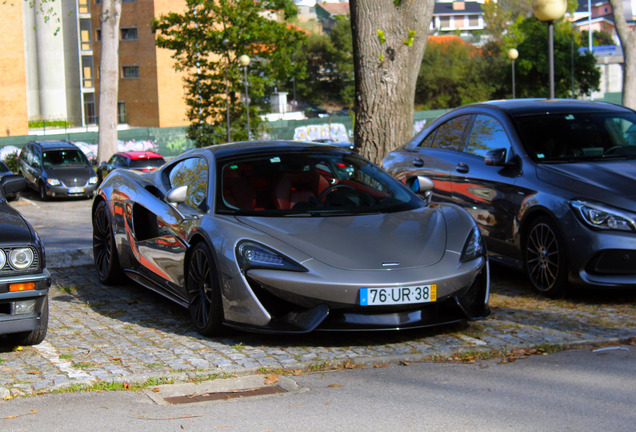 McLaren 570GT