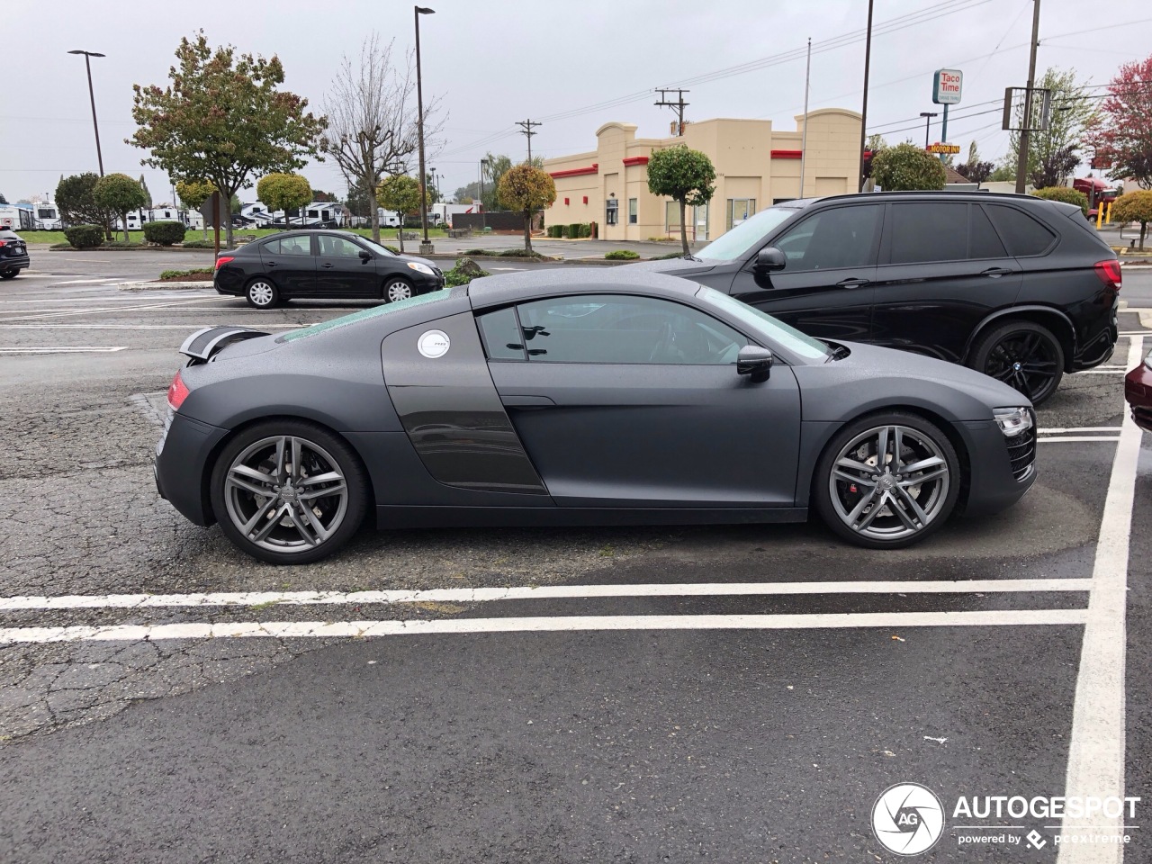 Audi R8 2013