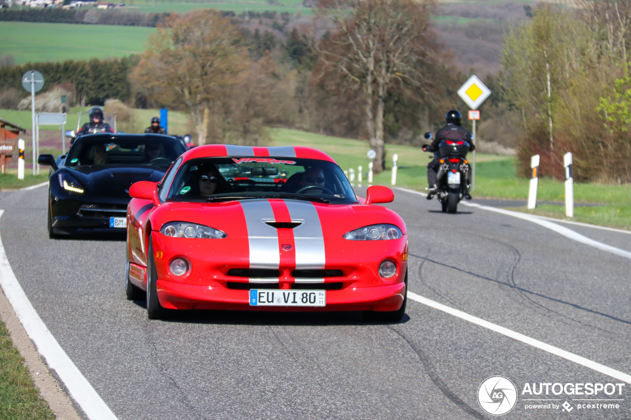 Dodge Viper GTS